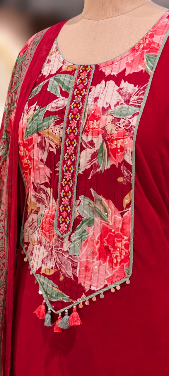 Cotton Floral Printed In Yoke Solid Sides Full Suit Set With Printed Bottom & Dupatta-13243