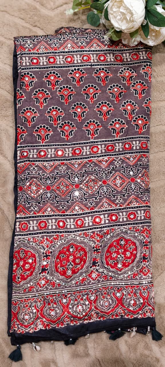 Black Heritage Royale Embroidered Festive Wear Saree With Unstitched Blouse- 13333