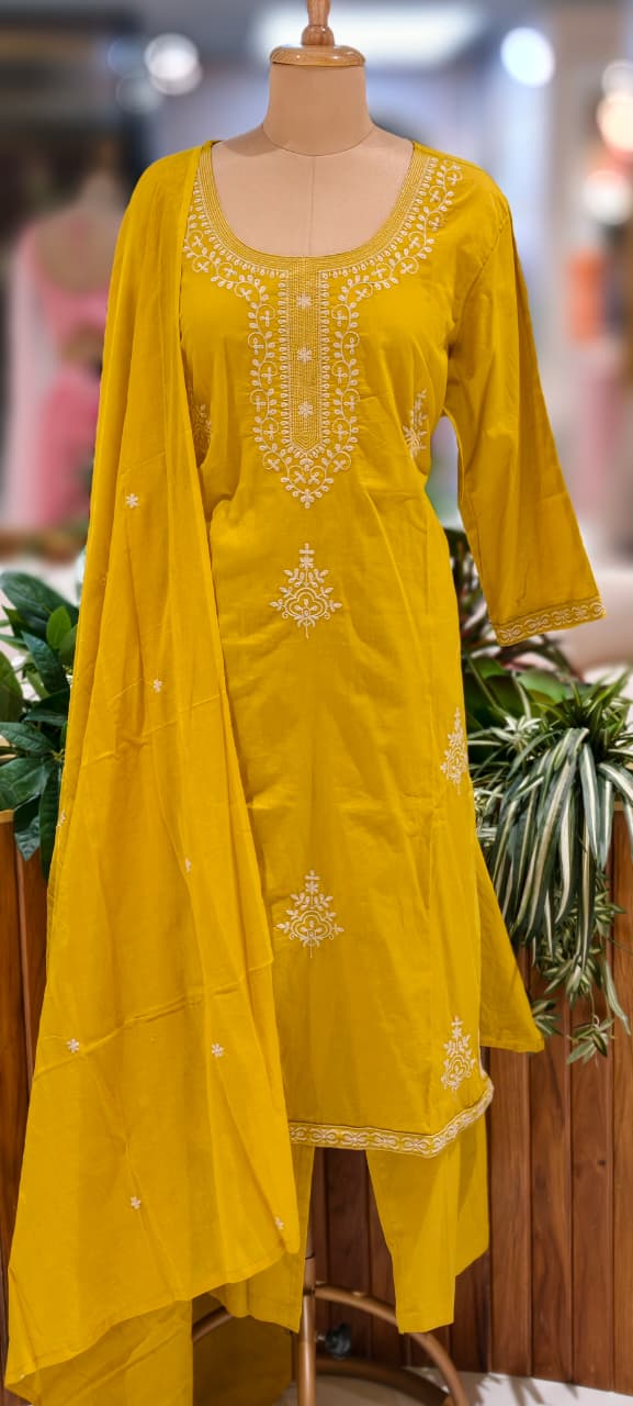 Rich Thread Embroidery Solid Cotton Straight Full Suit Set With Dupatta & Matching Bottom- 13320