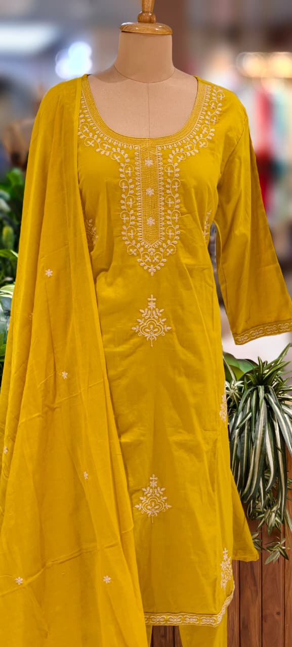 Rich Thread Embroidery Solid Cotton Straight Full Suit Set With Dupatta & Matching Bottom- 13320