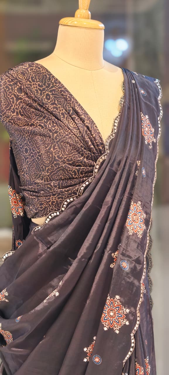 Royal Intricate Motifs Rich Pallu Designer Saree With Unstitched Blouse- 13345