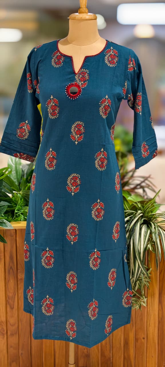 Banjara Bliss Printed V-Notch Neckline Printed A-Line Kurti Only-13523