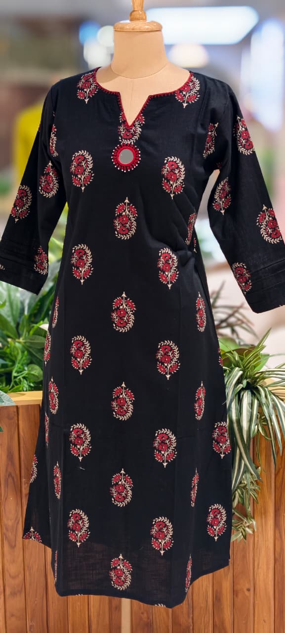 Banjara Bliss Printed V-Notch Neckline Printed A-Line Kurti Only-13523