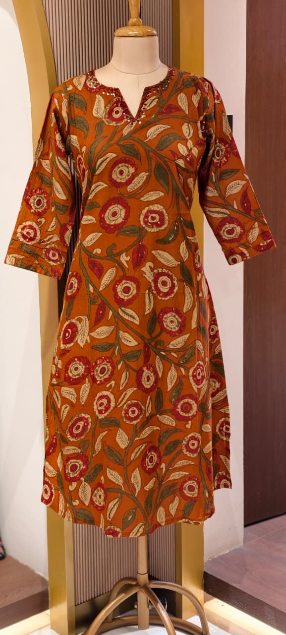 Gardenia Printed Minimal Neckline Long Kurti Only In Cotton Fabric- 13522