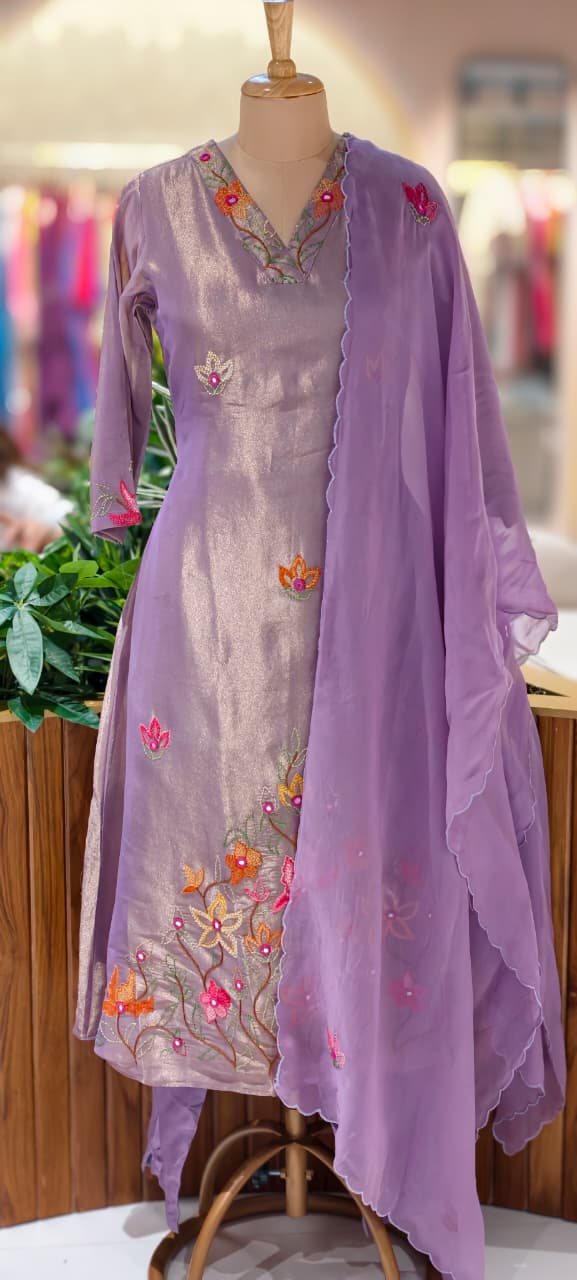 Grand Floral Katha Stich Thread Embroidery A-Line Full Suit Set With Dupatta In Tissue Fabric- 13451