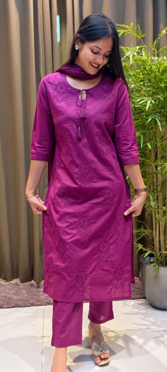 Floral Thread Embroidered Solid Smart Look Cotton Full Suit Set With Dupatta- 13455