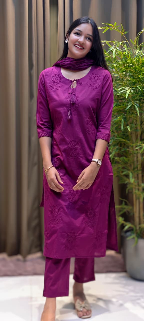 Floral Thread Embroidered Solid Smart Look Cotton Full Suit Set With Dupatta- 13455