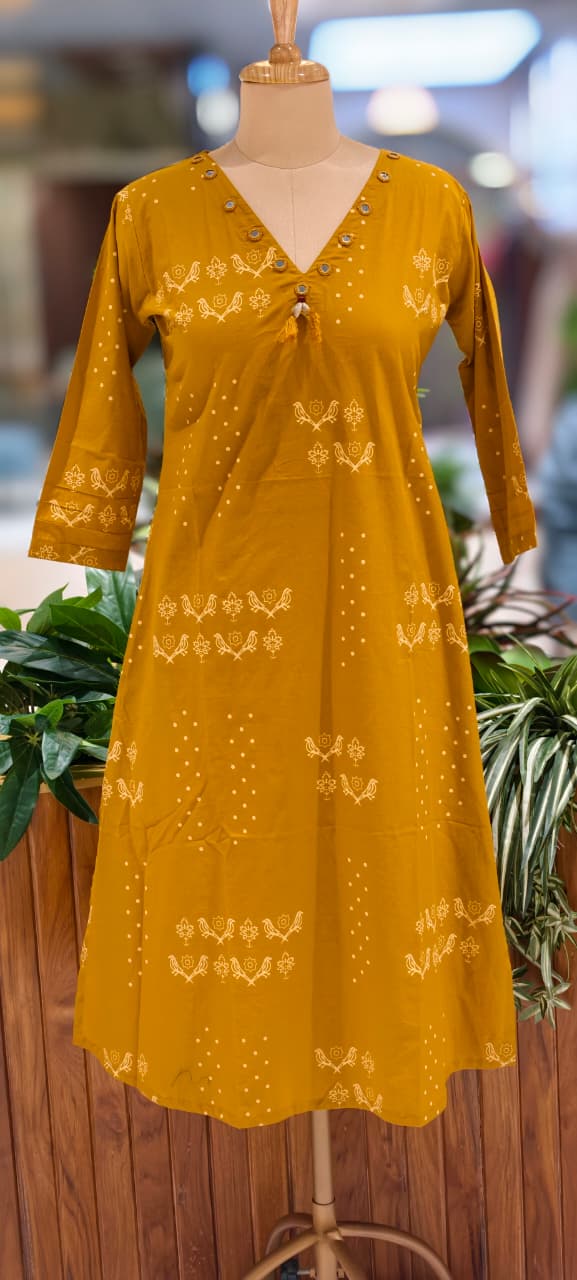 Solid Kurta With Real Mirror Neck Line Tiny Birds & Polka Print In Cotton Fabric- 13519