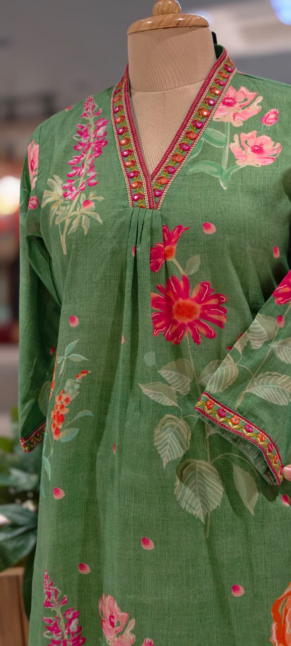 Meadow Garden Lush Botanical Print A-Line Kurta Pant Set In Cotton Fabric- 13644