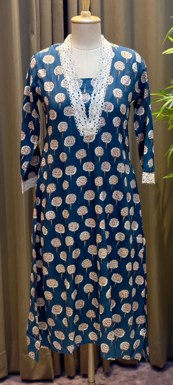 Cotton Kurti Earthy Trendy Printed Crosia Laced V-Neck Kurti Only -13683(Dispatching After 1 Week)