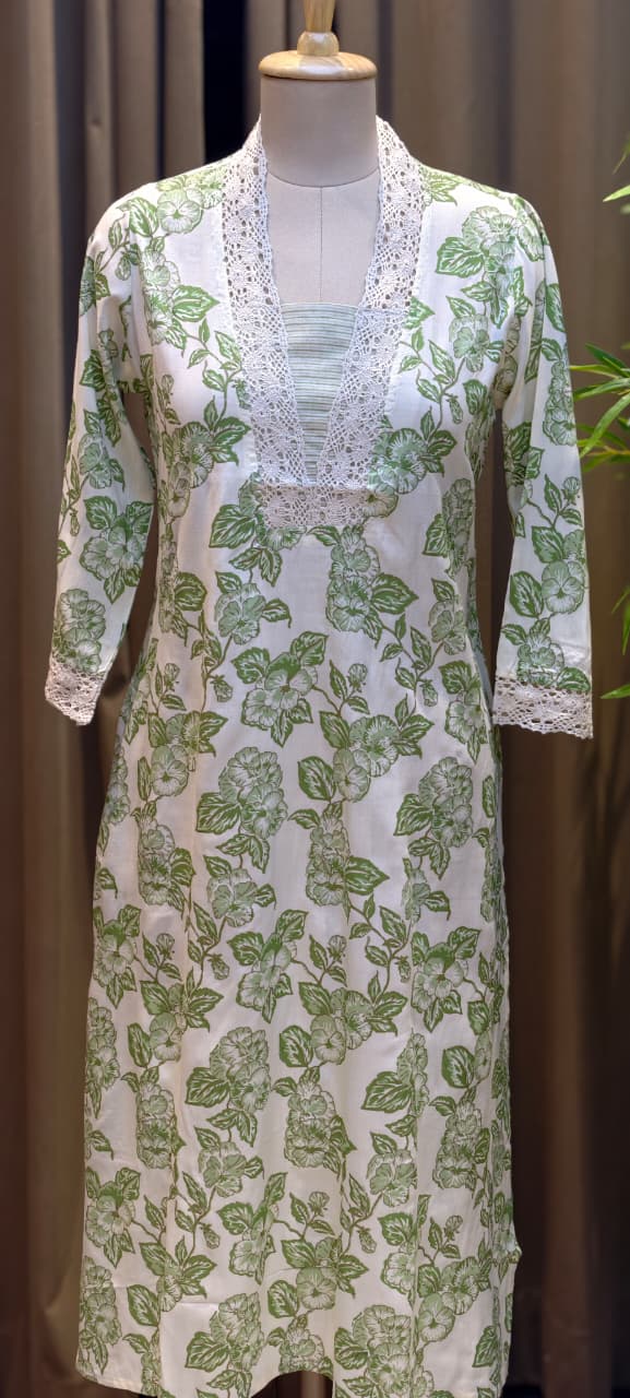 Large Botanical Leaf Prints Laced Work Cotton Kurti Only-13683 (Dispatching After 1 Week)
