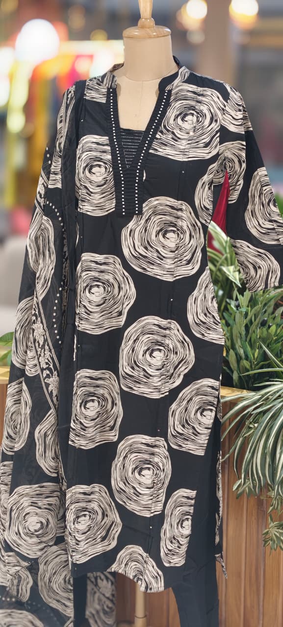 Nightmare Rounded Rose Printed Pleated Neck With Cut-Dana Upwork Cotton Full Suit Set With Dupatta