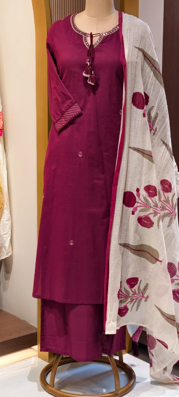 Wood Elegance Smart Solid Straight Cut Full Suit Set With Printed Dupatta In Cotton Fabric- 13286