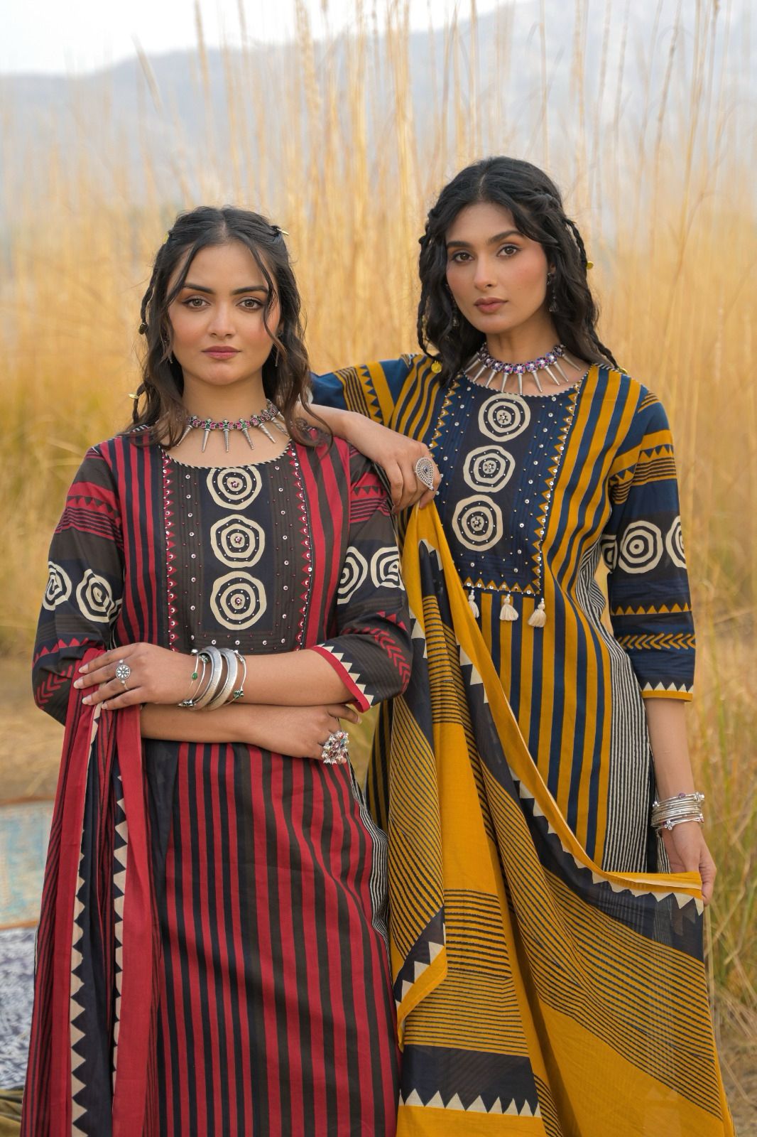 Contemporary Ethnic Striped Cotton Kurta Set with Artistic Dupatta and Coordinated Pants 13866