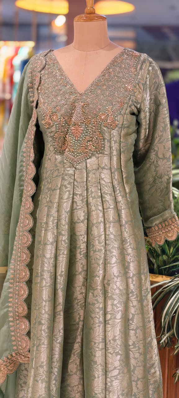 Jacquard Pattern Stunning Heavy Neck Embroidery Brocade Panel Anarkali Full Set- 14072