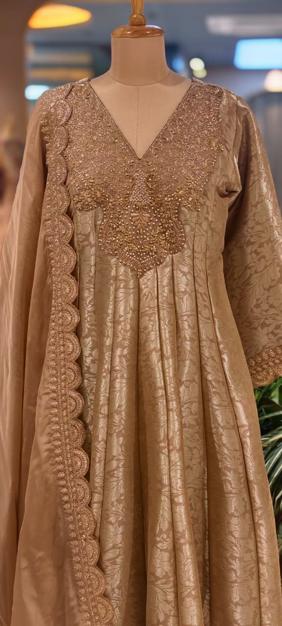 Jacquard Pattern Stunning Heavy Neck Embroidery Brocade Panel Anarkali Full Set- 14072