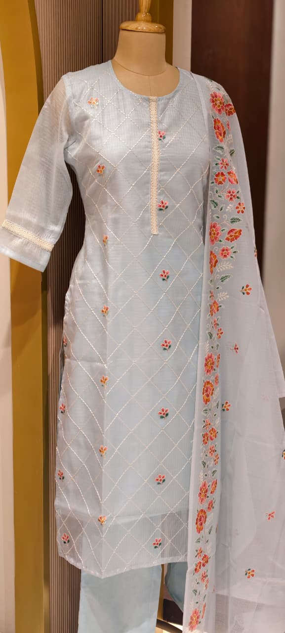 Intricate Floral Fine Embroidery Zig-Zag Thread Work Jute Cotton Full Suit Set With Dupatta-13574 RB140