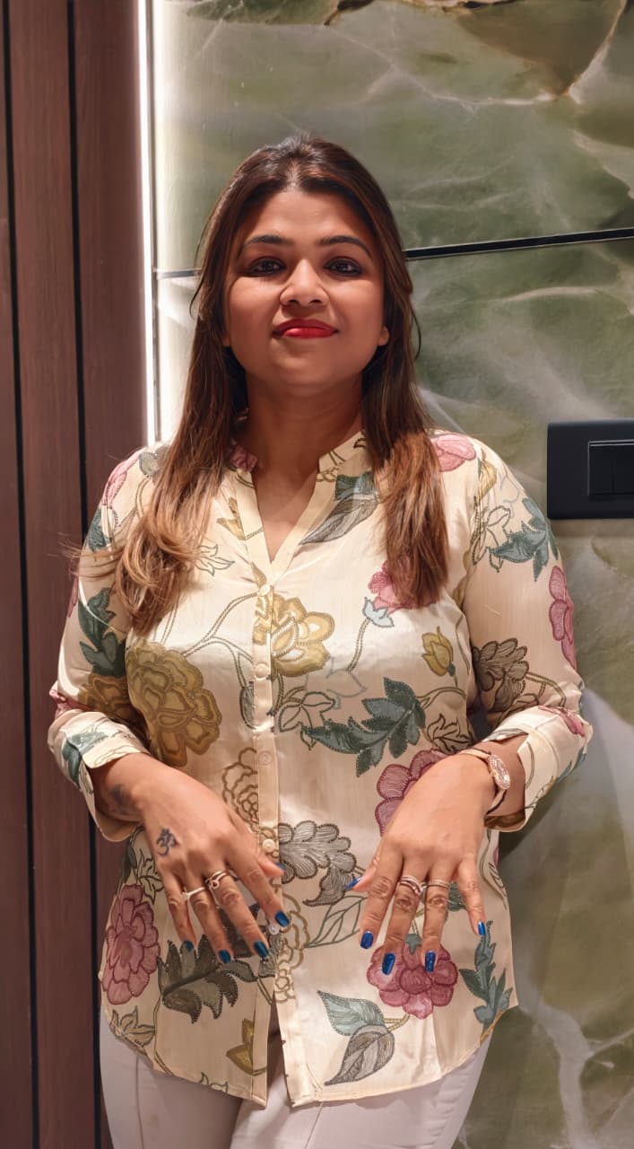 Light Weight Stunning Floral Printed Casual Wear Crepe Shirt- 14125 RB144