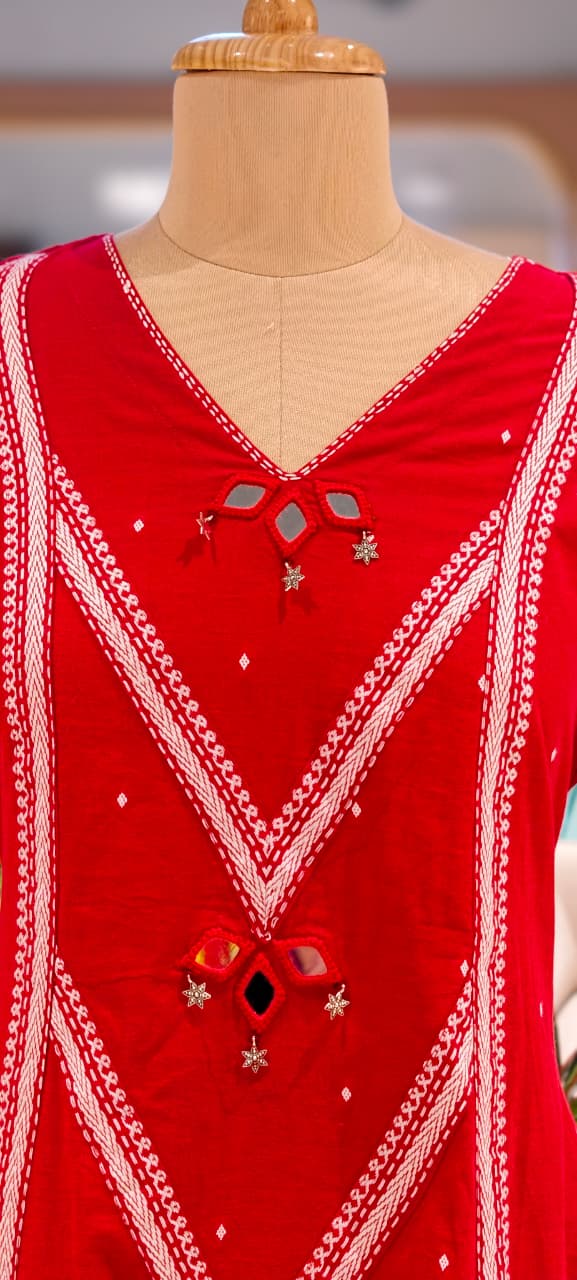 Elegant Red Cotton Kurta Pant Set with Intricate Thread Embroidery, Mirror Work Accents-14181 RB206