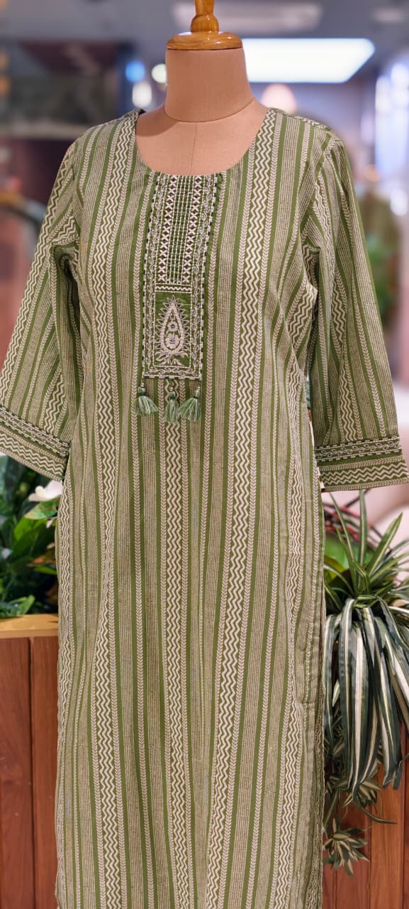 Parelinear Striped Minimal Yoke Designed Daily Wear Cotton Kurti Only-14343 RB242