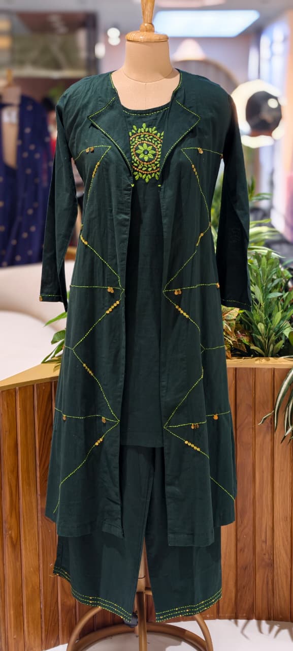 Handloom Cotton Layered Kurta Pant Set with Embroidered Inner, Handcrafted Stitch Detailing & Statement Overlay Detechable Jacket- 14409 RB256