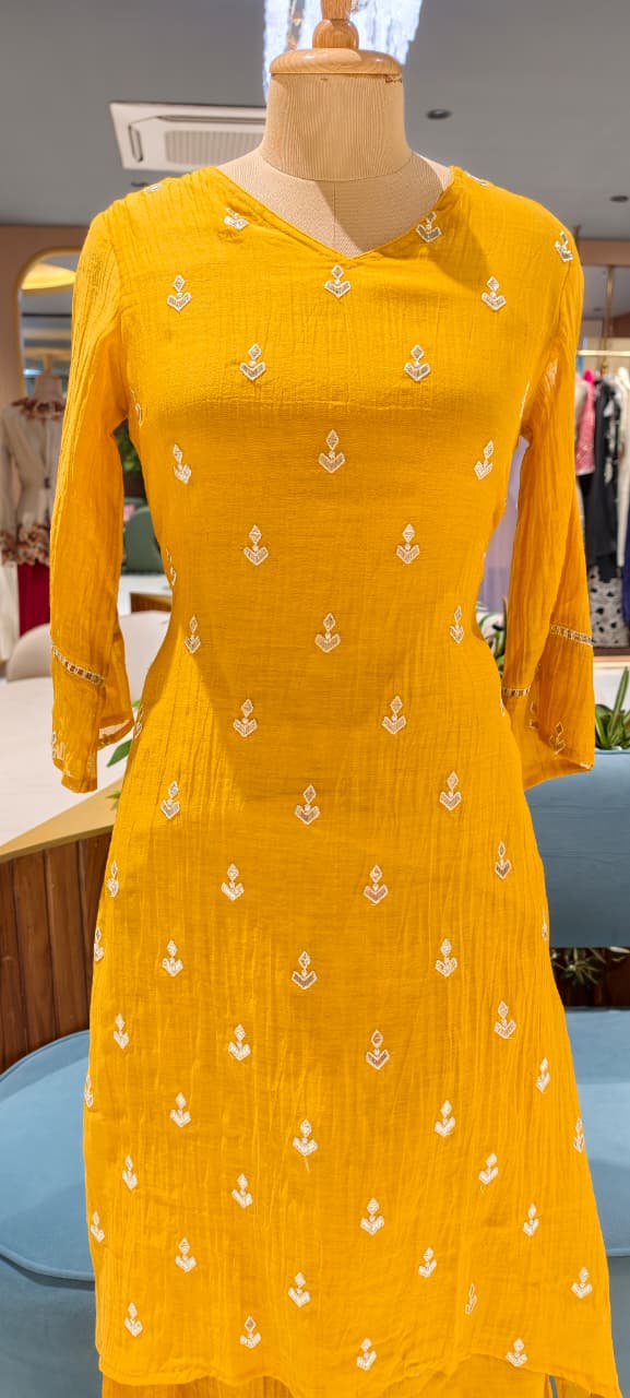 Pure Banarasi Mul Chanderi Golden Inticate Spread Work A-Line Kurta Pant Set- 14300