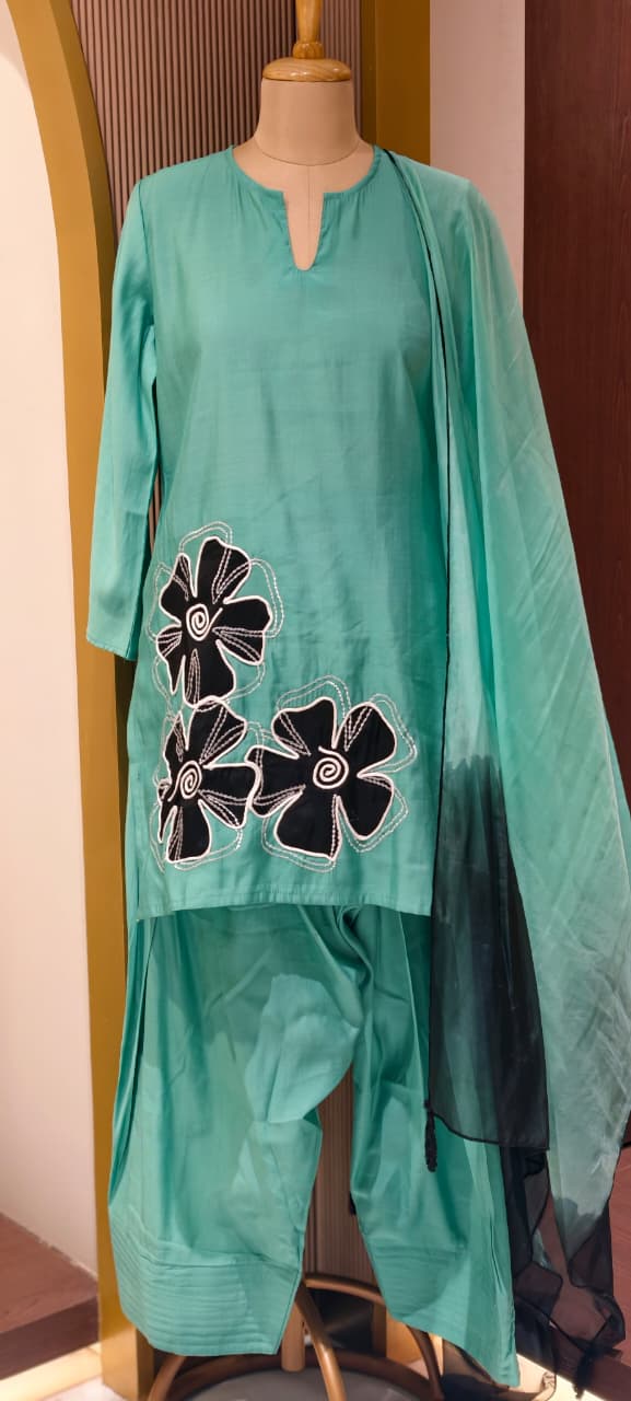 Floral Phased Patch Look Embroidered Work Full Suit Set With Farsi Bottom & Dupatta- 14467