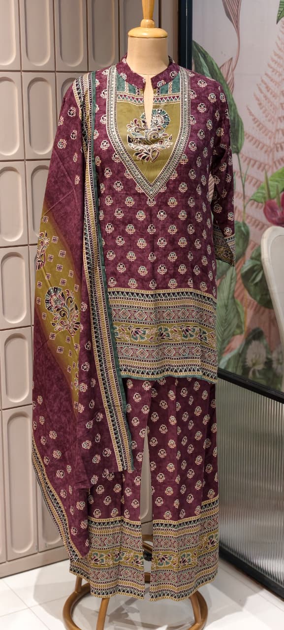 Indian Traditional Print Short Length Ethnic Full Suit Set With Dupatta In Cotton Fabric- 14661