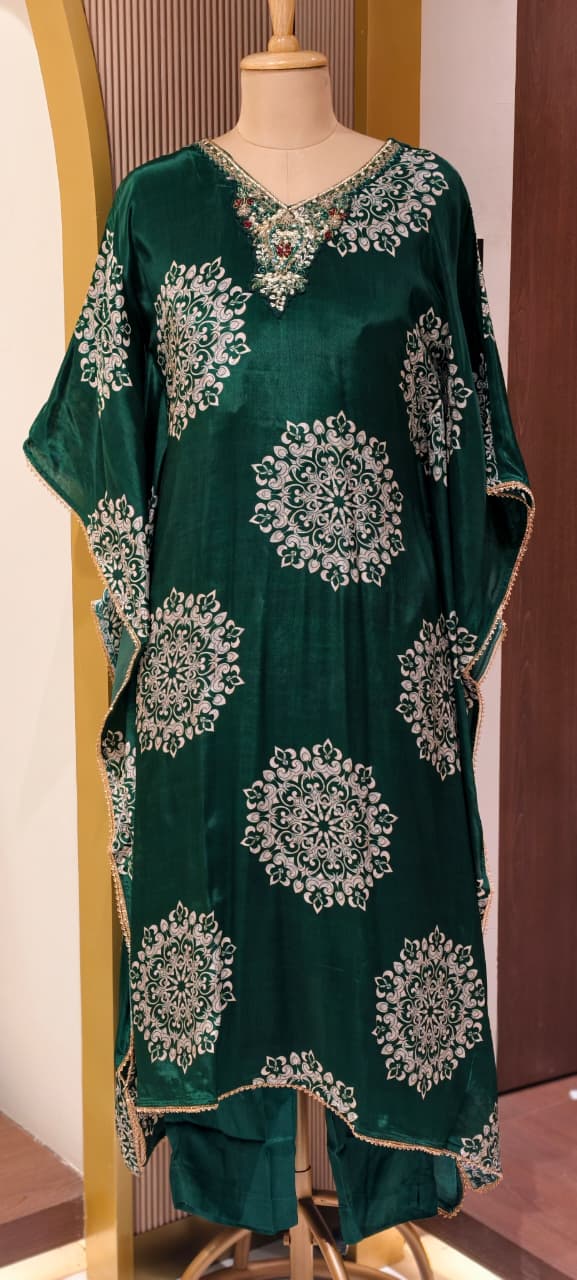 Rounded Floral Block Prints Zardosi Neckline Kaftan With Bottom In Crepe Fabric