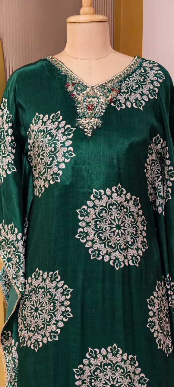 Rounded Floral Block Prints Zardosi Neckline Kaftan With Bottom In Crepe Fabric