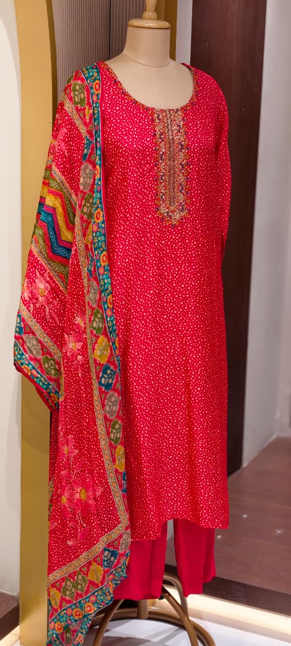 Abstract Colorful Dupatta With Scattered Polka Dotted Russian Silk Full Suit Set