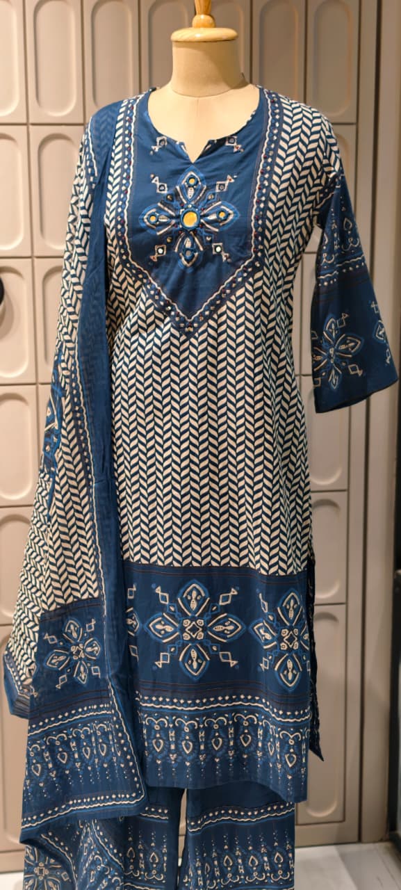 Geometric Chevron Print 3-Piece Cotton Full Suit Set with Mirror-Work Yoke- 14920
