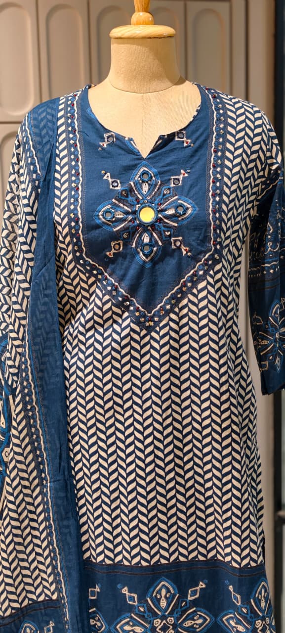 Geometric Chevron Print 3-Piece Cotton Full Suit Set with Mirror-Work Yoke- 14920