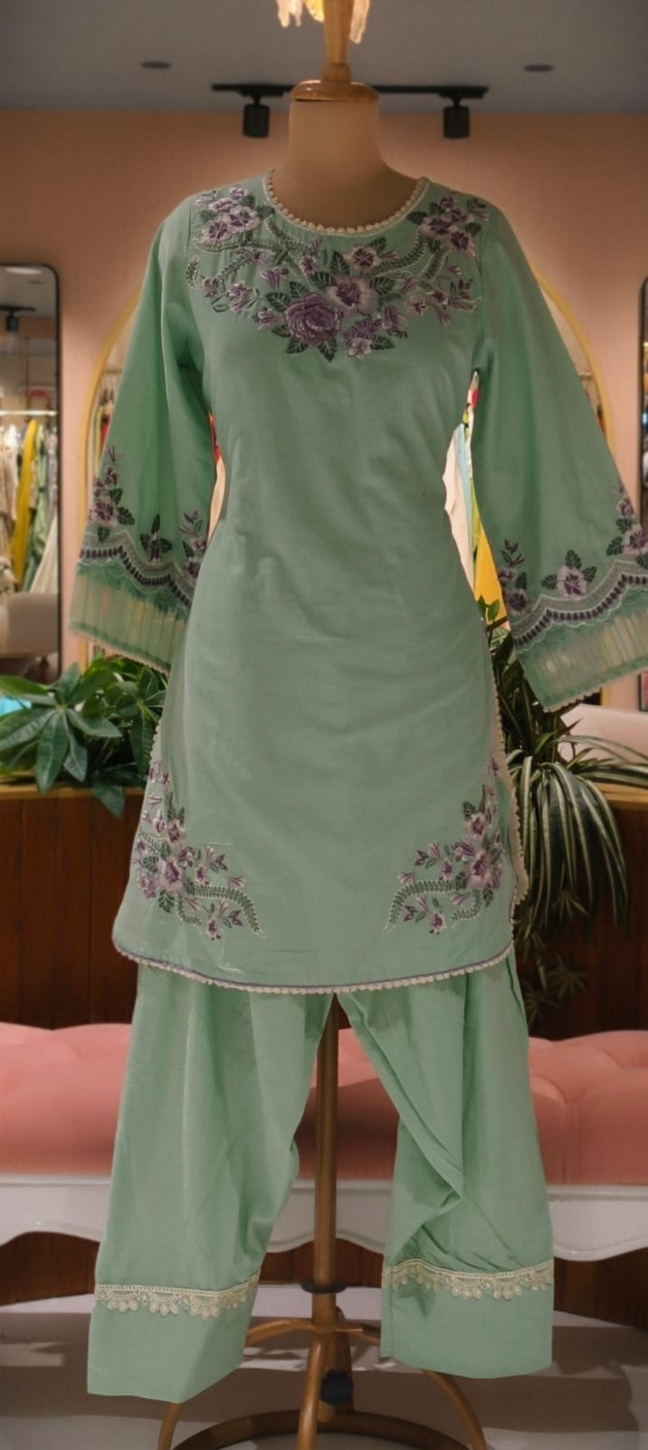 Mint Green Mul Cotton Flower Thread Embroidery Full suit with Farshi Salwar