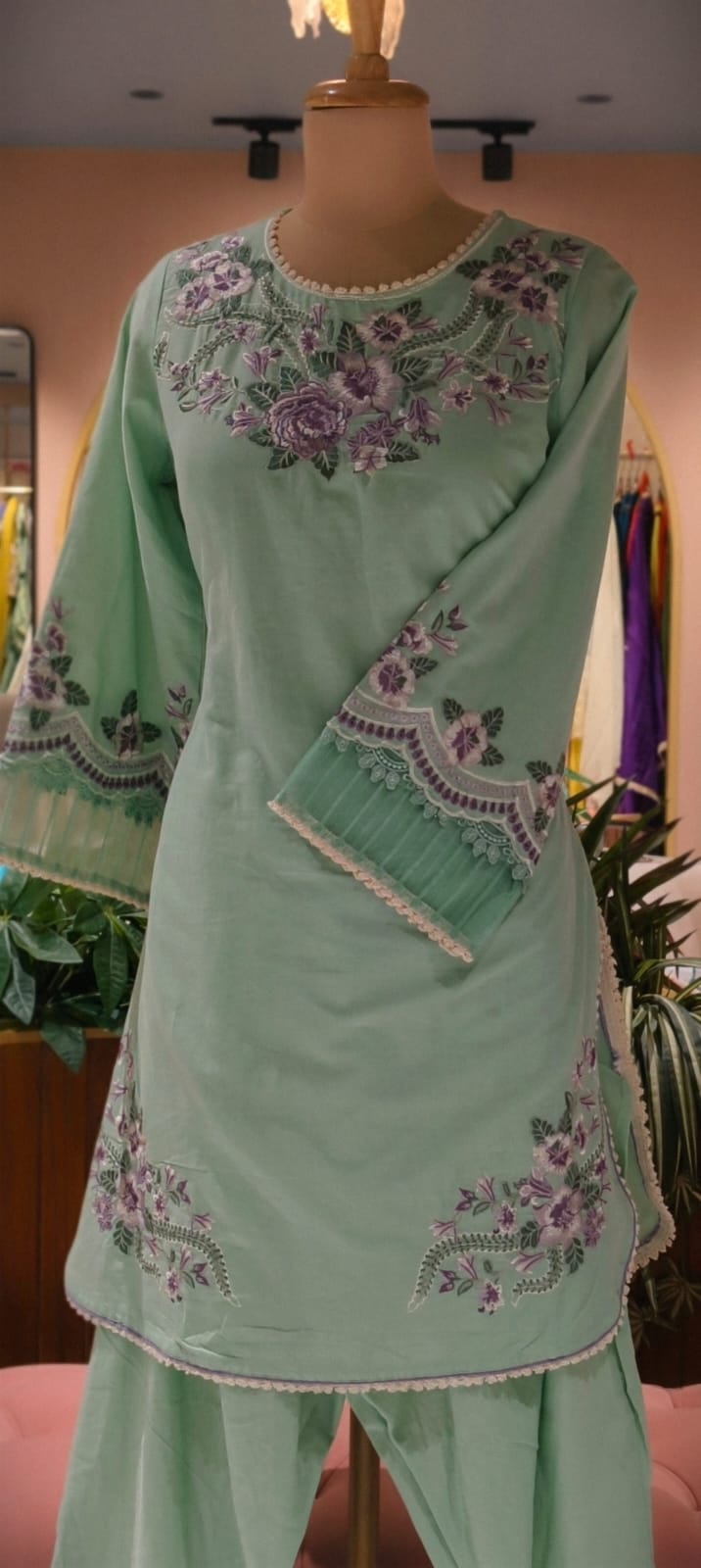 Mint Green Mul Cotton Flower Thread Embroidery Full suit with Farshi Salwar