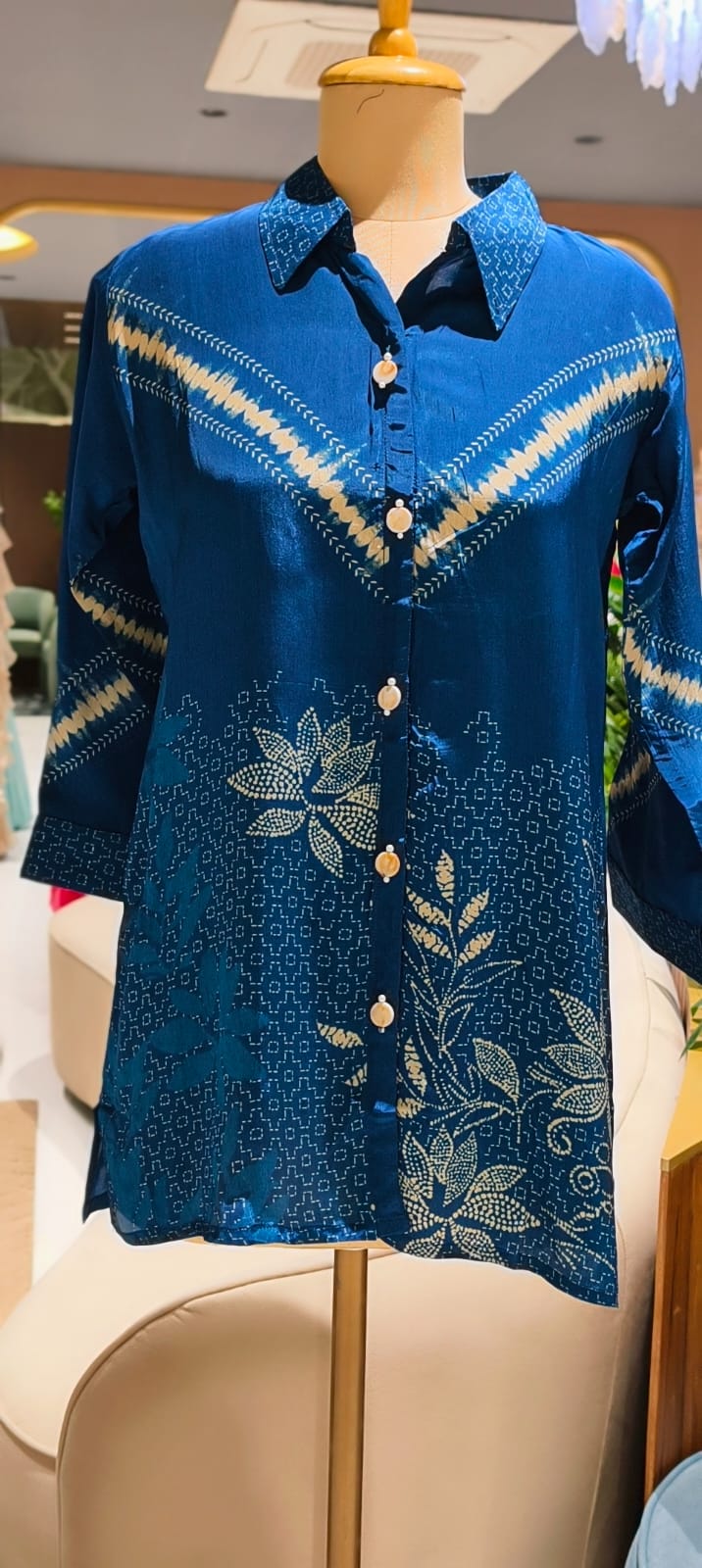 Abstract Vertical Line Floral Print Button Down Crepe Shirt -15111