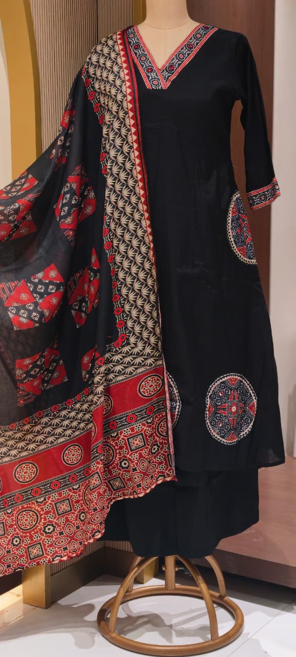 Elegant Midnight Bold V-Neck A-Line Surat Mul-Chanderi Full Suit Set with Statement Heritage Print Dupatta- 15163