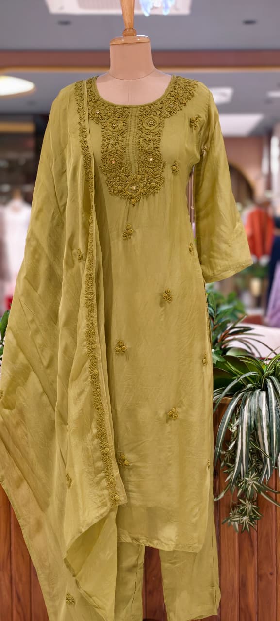 Foil Mirror Detailing Chikankari Embroidered Yoke Solid Full Suit Set With Dupatta- 15376