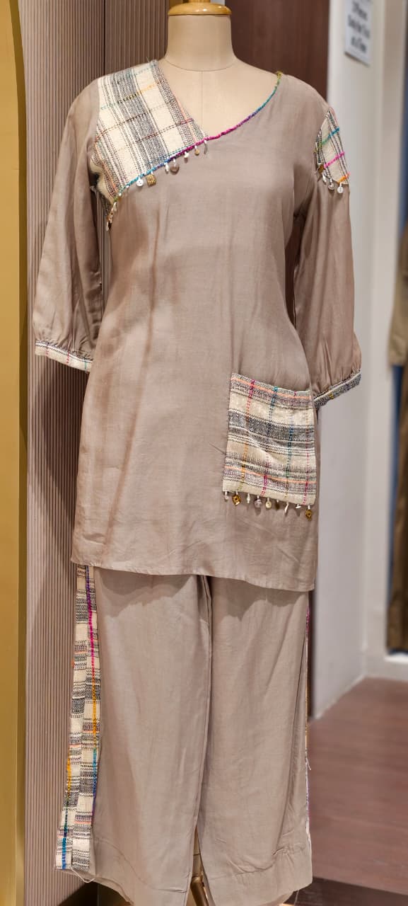 Jute Embossed Tassel Accent Tribal Inspired Co-Ord Set- 14853