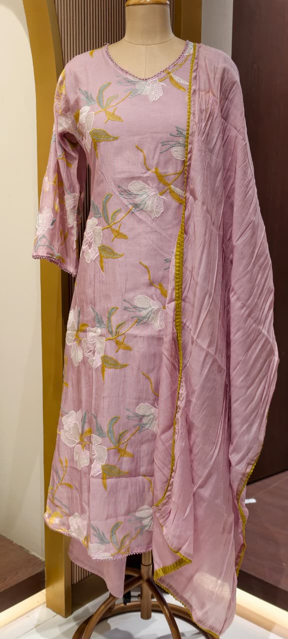Elegant Applique Look Floral Embroidered 3-Piece Crush Surat Mul-Chanderi Full Suit Set With Dupatta- 15431
