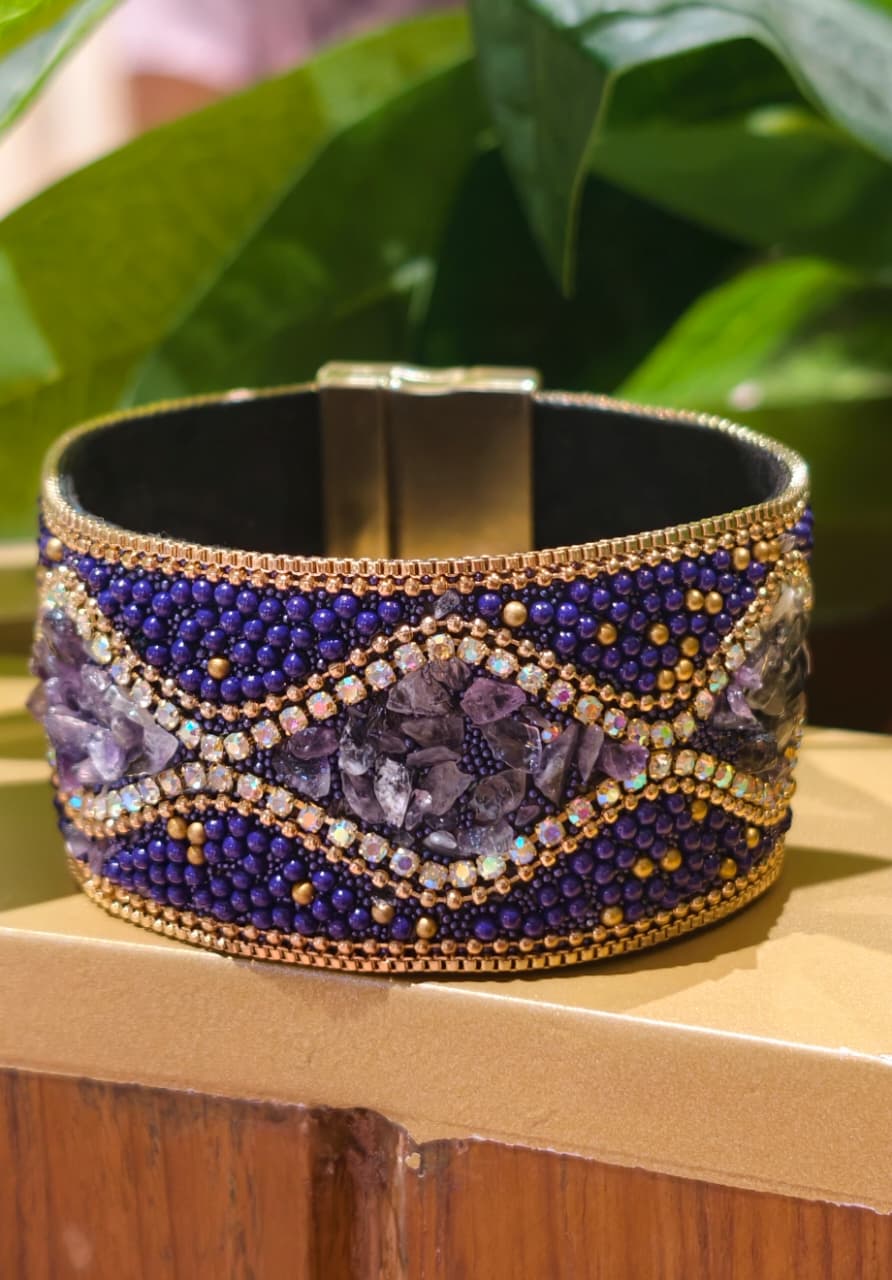 Crystal Embellished Designer Cut Dana Premium Fashion Bracelet