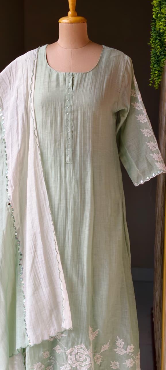 Suttle Floral Embroidered Pure Banarasi Mul-Chanderi A-Line Full Suit Set With Dual Color Dupatta- 15000
