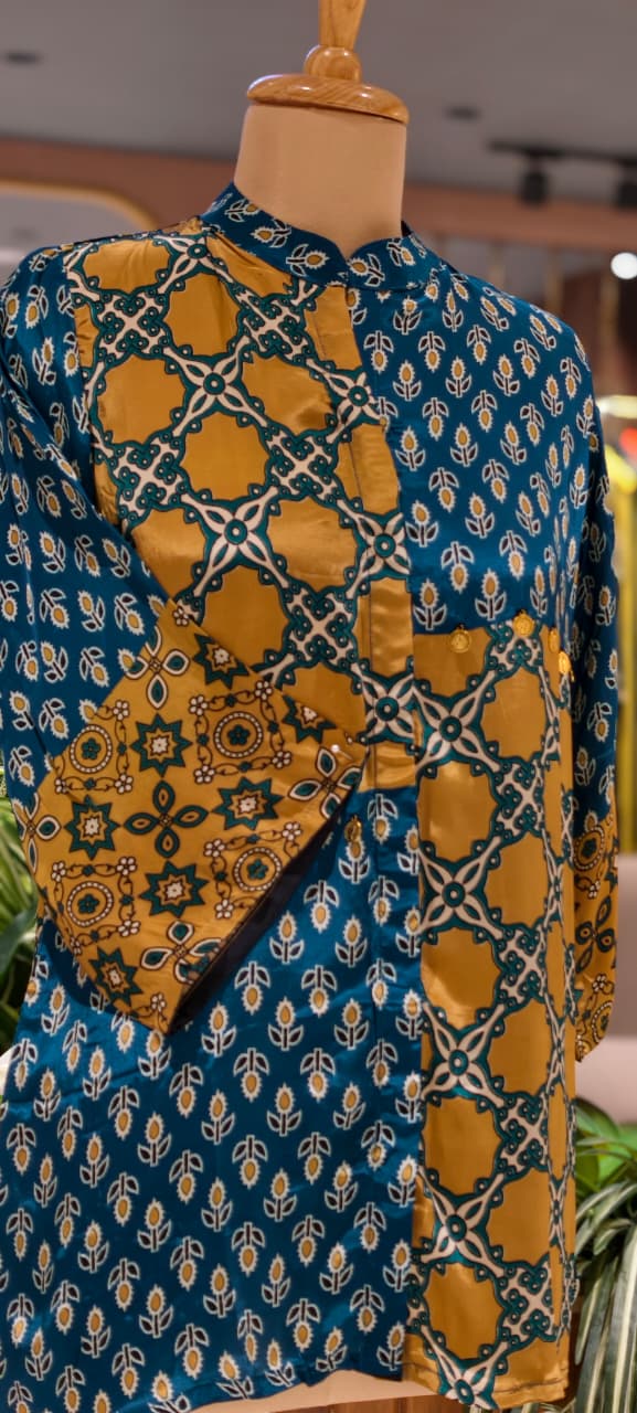 Geometric Block Print Dual Toned Casual Crepe Shirt- 15434