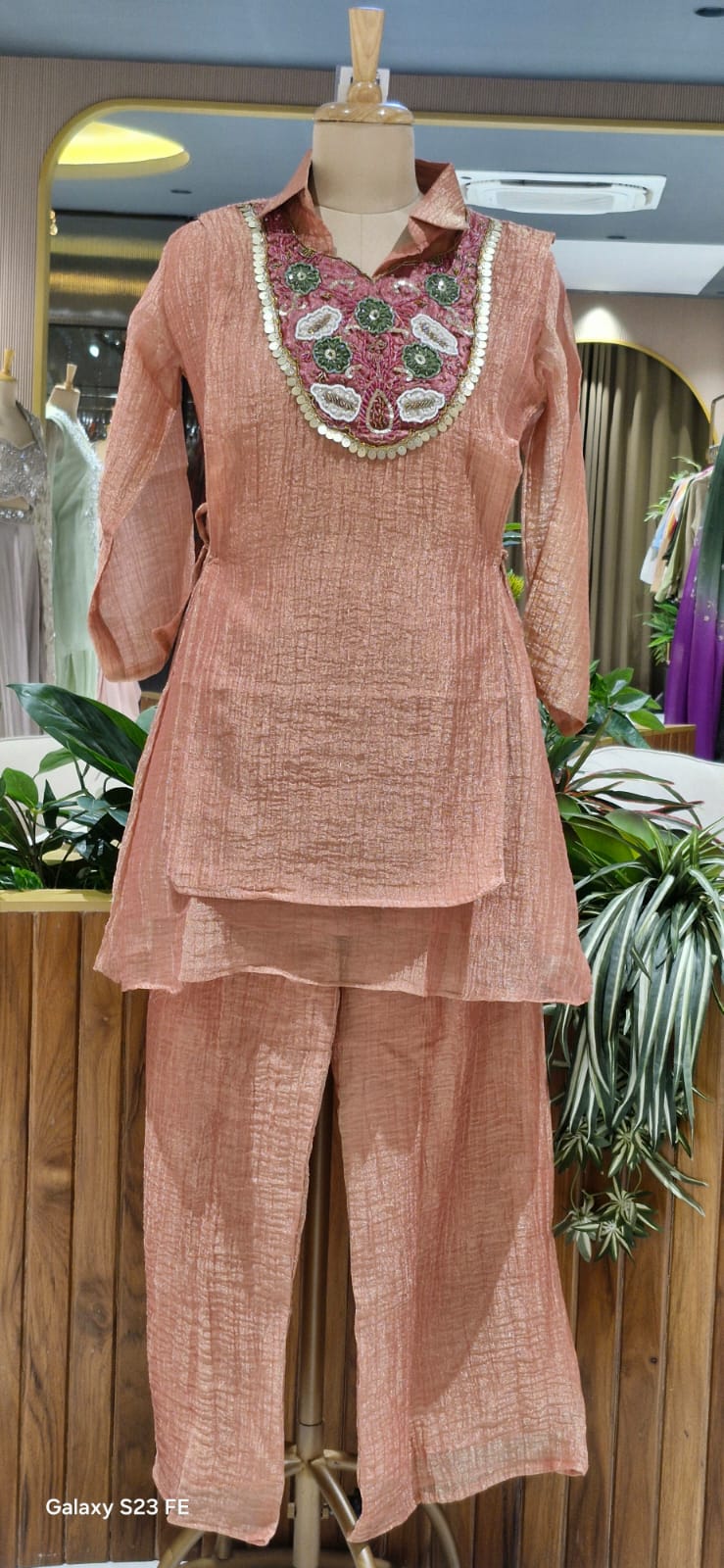 Beautiful Floral Higlights Yoke Double Layered Crush Tissue Co-Ord Set- 15514