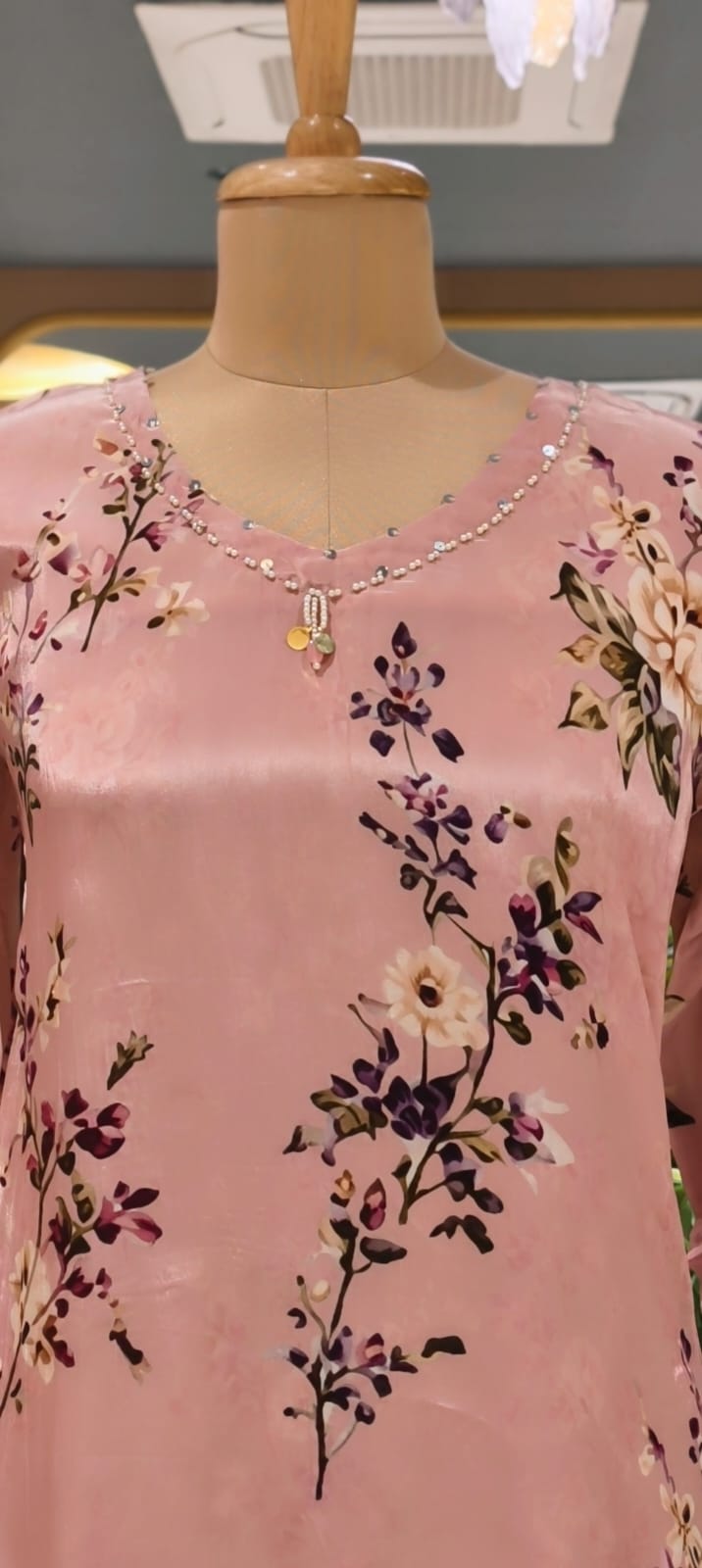 Fine Digital Floral Print Graceful Mauve Crepe Full Suit Set With Dupatta & Farsi Bottom- 15513