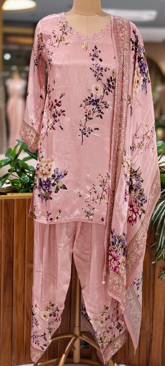 Fine Digital Floral Print Graceful Mauve Crepe Full Suit Set With Dupatta & Farsi Bottom- 15513
