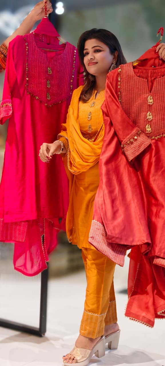 Golden Broach Look Tassel Accent Pleated Russian Silk Full Suit Set With Dupatta
