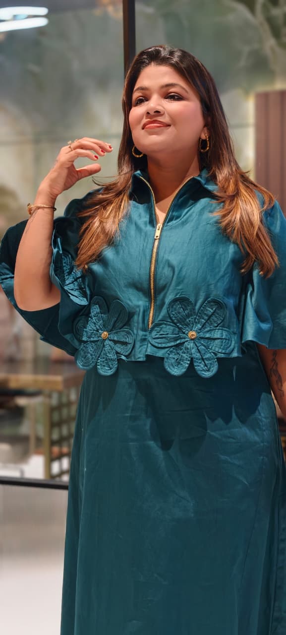 Glaze Cotton Western Style Classy Look Floral Cut-Work Stunning Chain Accent Frock- 15396