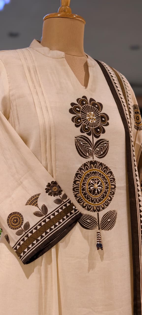 Earthy Bloom Floral Print A-Line Full Suit Set With Dupatta In Surat Mul-Chanderi Fabric- 15728