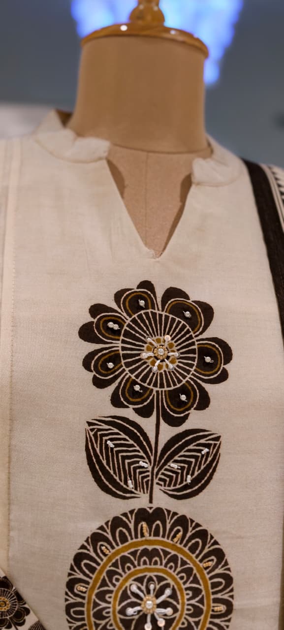 Earthy Bloom Floral Print A-Line Full Suit Set With Dupatta In Surat Mul-Chanderi Fabric- 15728